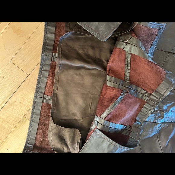 Italian Leather skirt - made to last. - Picture 2 of 3
